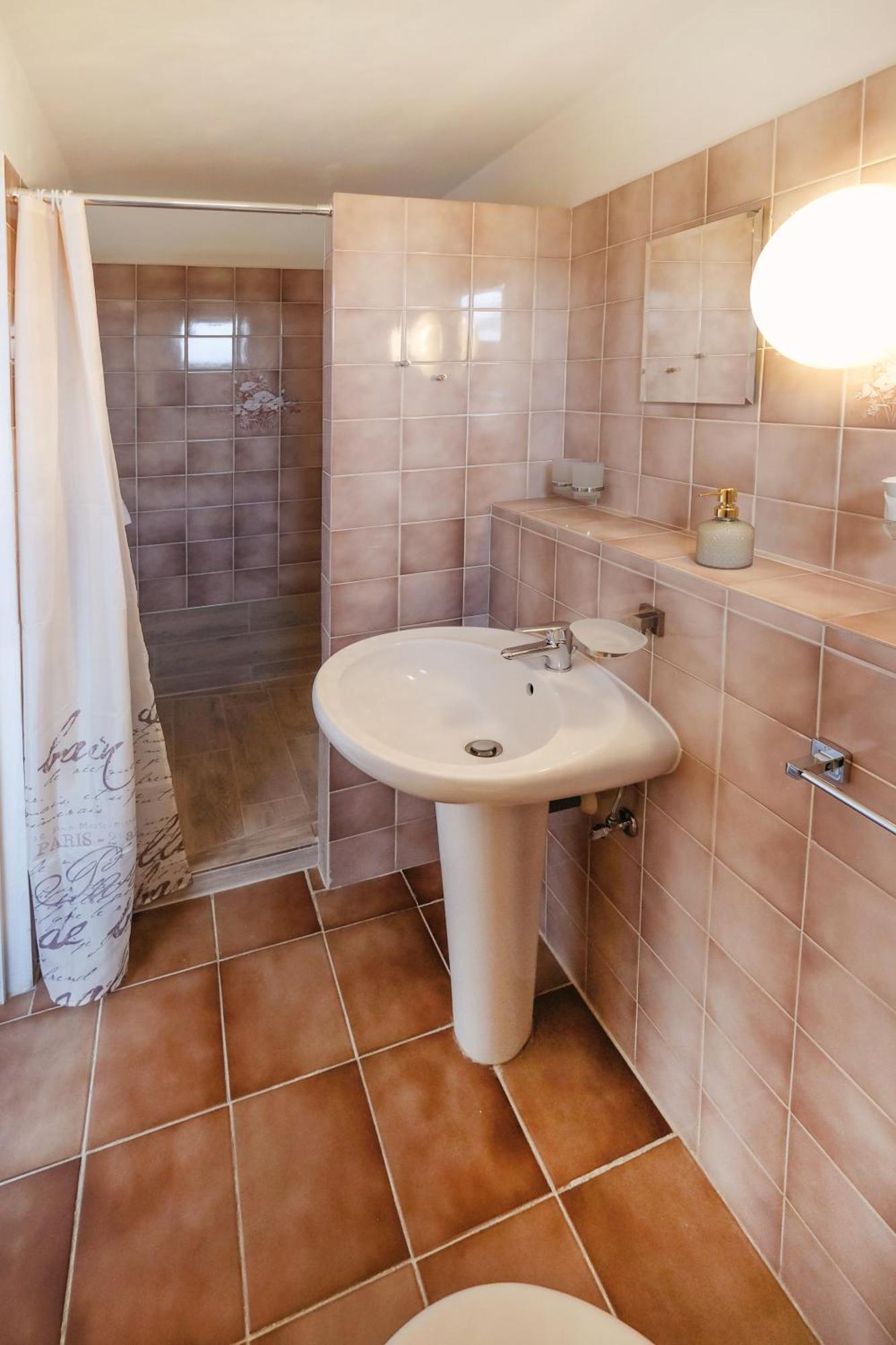 Pension Clara Karlovy Vary Bagian luar foto